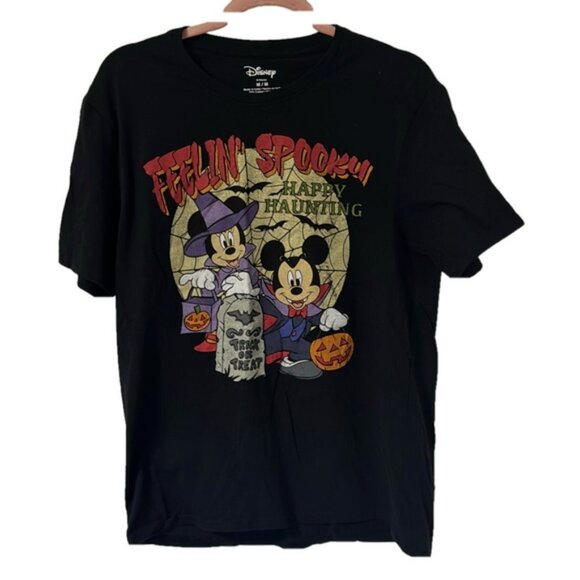 Disney Other - Men s size medium Halloween Disney Mickey and Minnie short sleeve